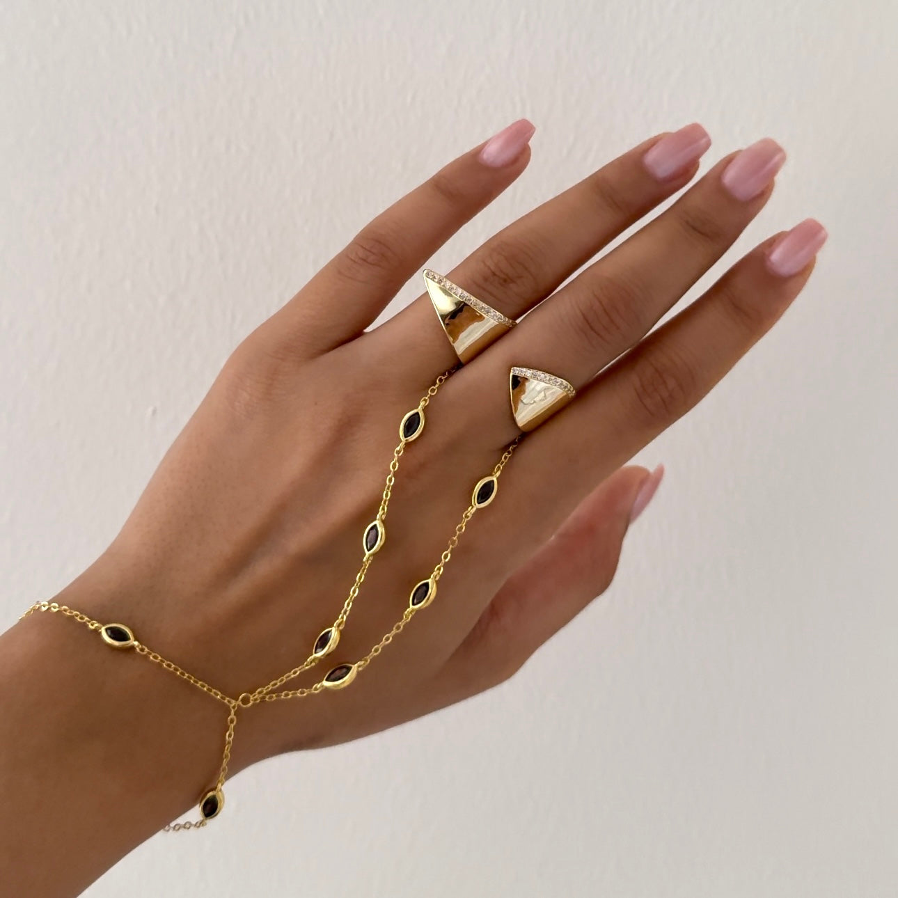mocha hand chain